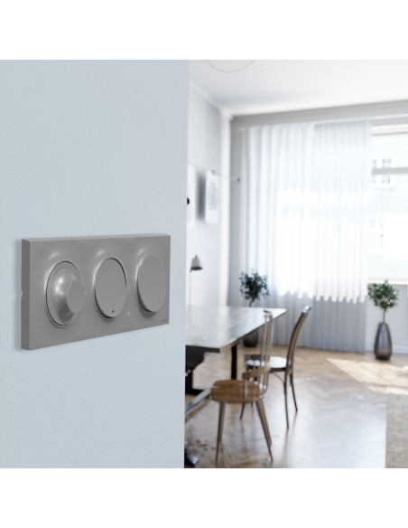 Odace Styl -  S520706E - plaque 3 postes horizontaux ou verticaux entraxe 71mm aluminium