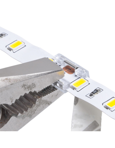 Connecteur rapide CONNECT SLIM 2 pôles bandeau LED 10mm vers bandeau 12/24V IP20 - Europole 42194